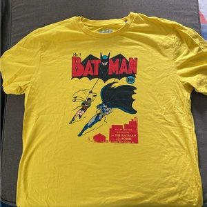 Retro Batman Men’s Tshirt